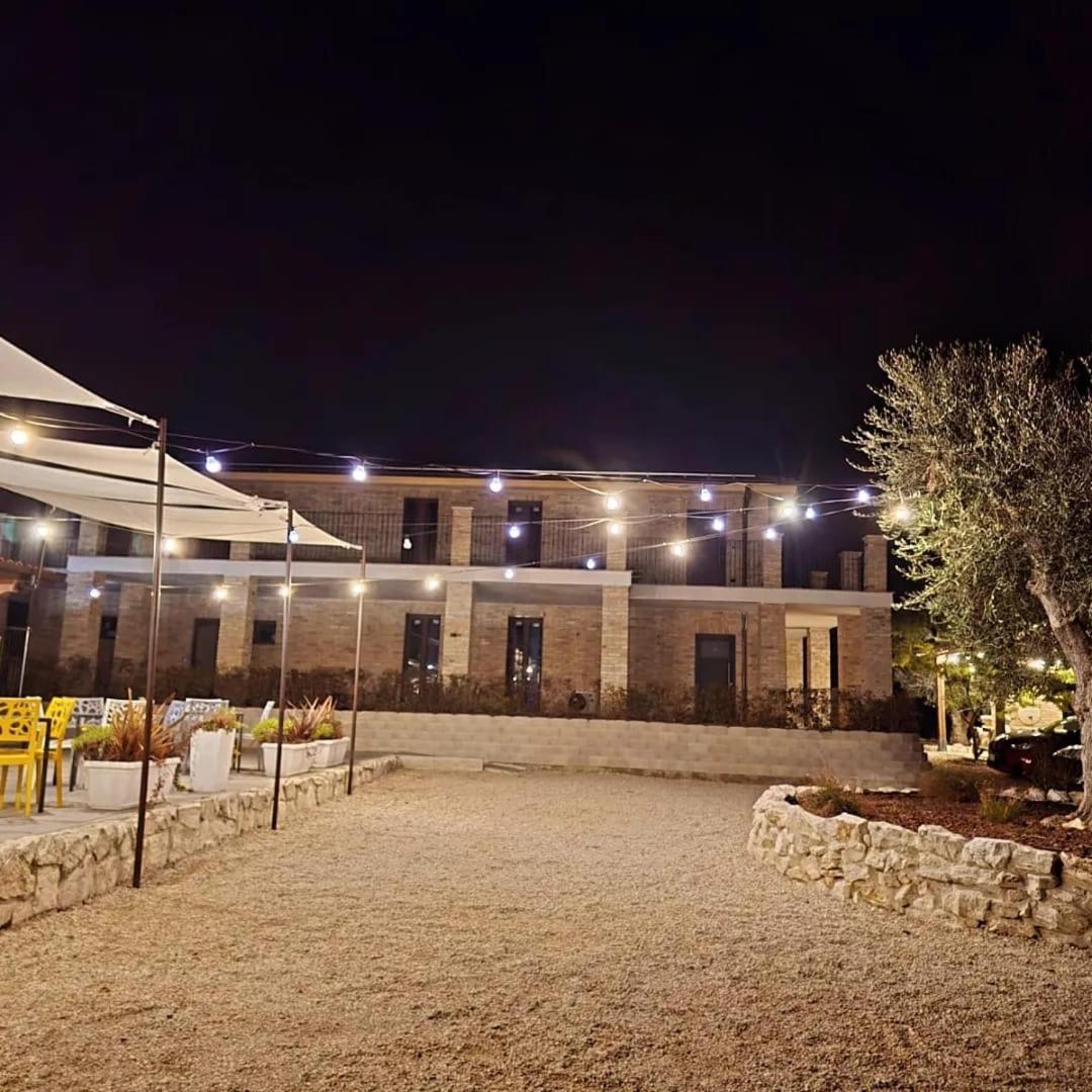 Ll Crinale Village Колли-дель-Тронто Экстерьер фото