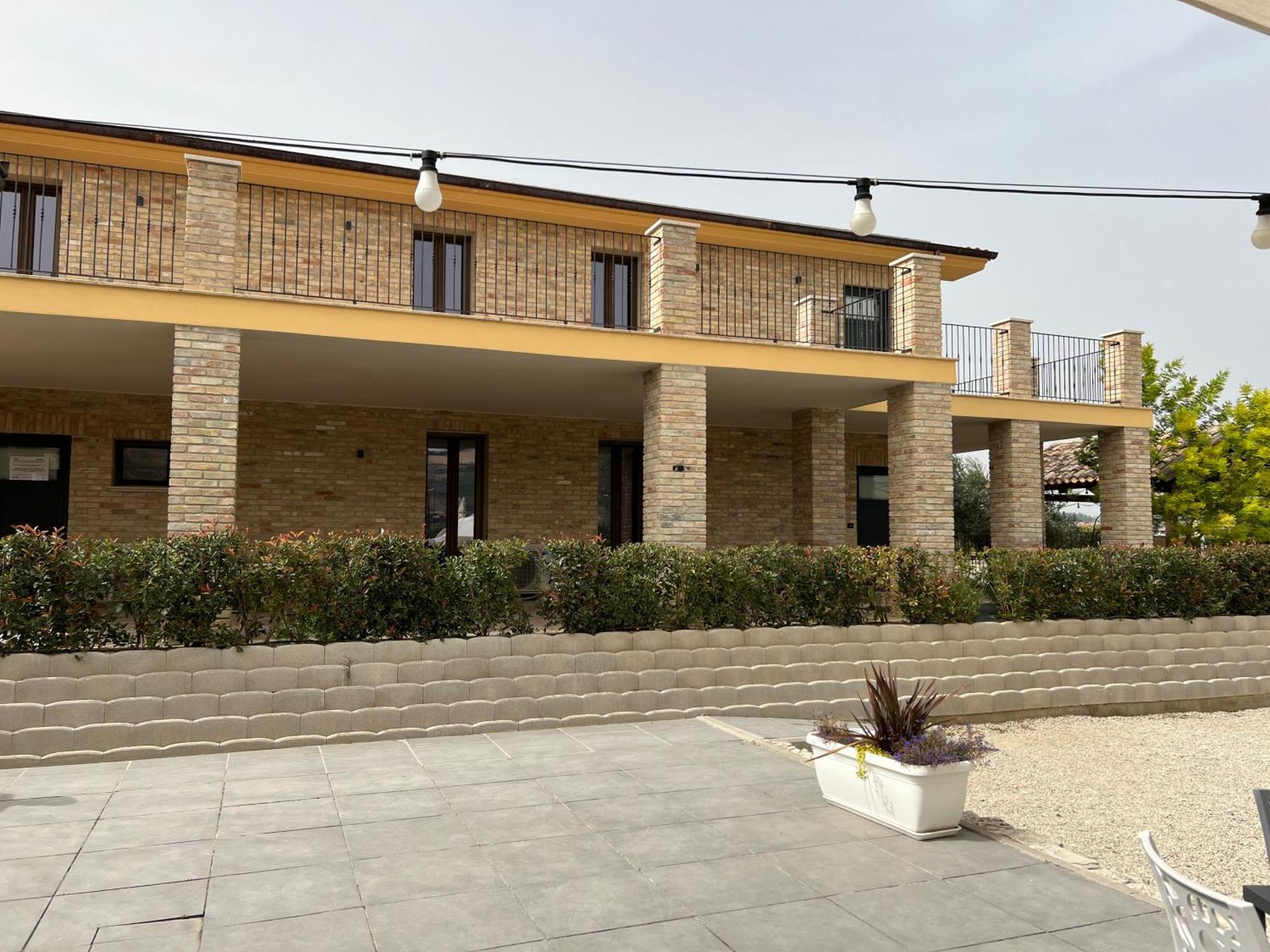 Ll Crinale Village Колли-дель-Тронто Экстерьер фото